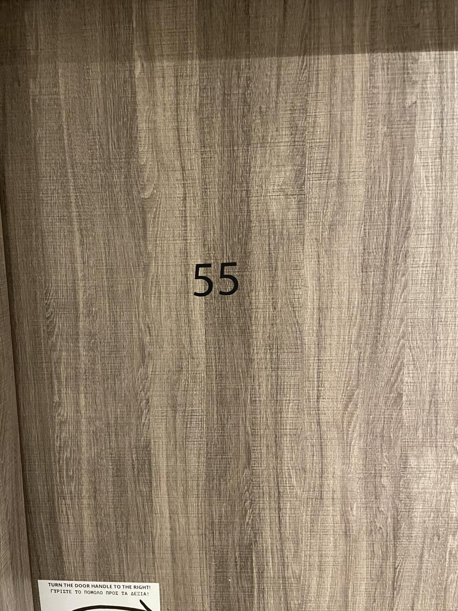 אתונה Liberal Mini Rooms & Suites מראה חיצוני תמונה