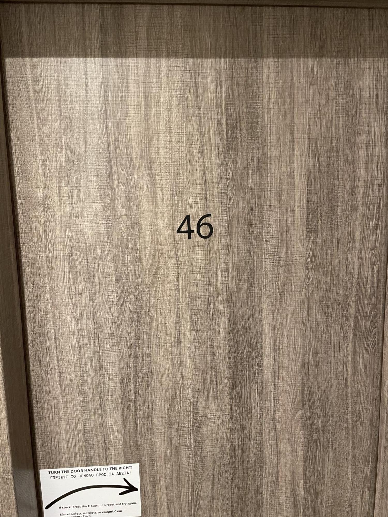 אתונה Liberal Mini Rooms & Suites מראה חיצוני תמונה