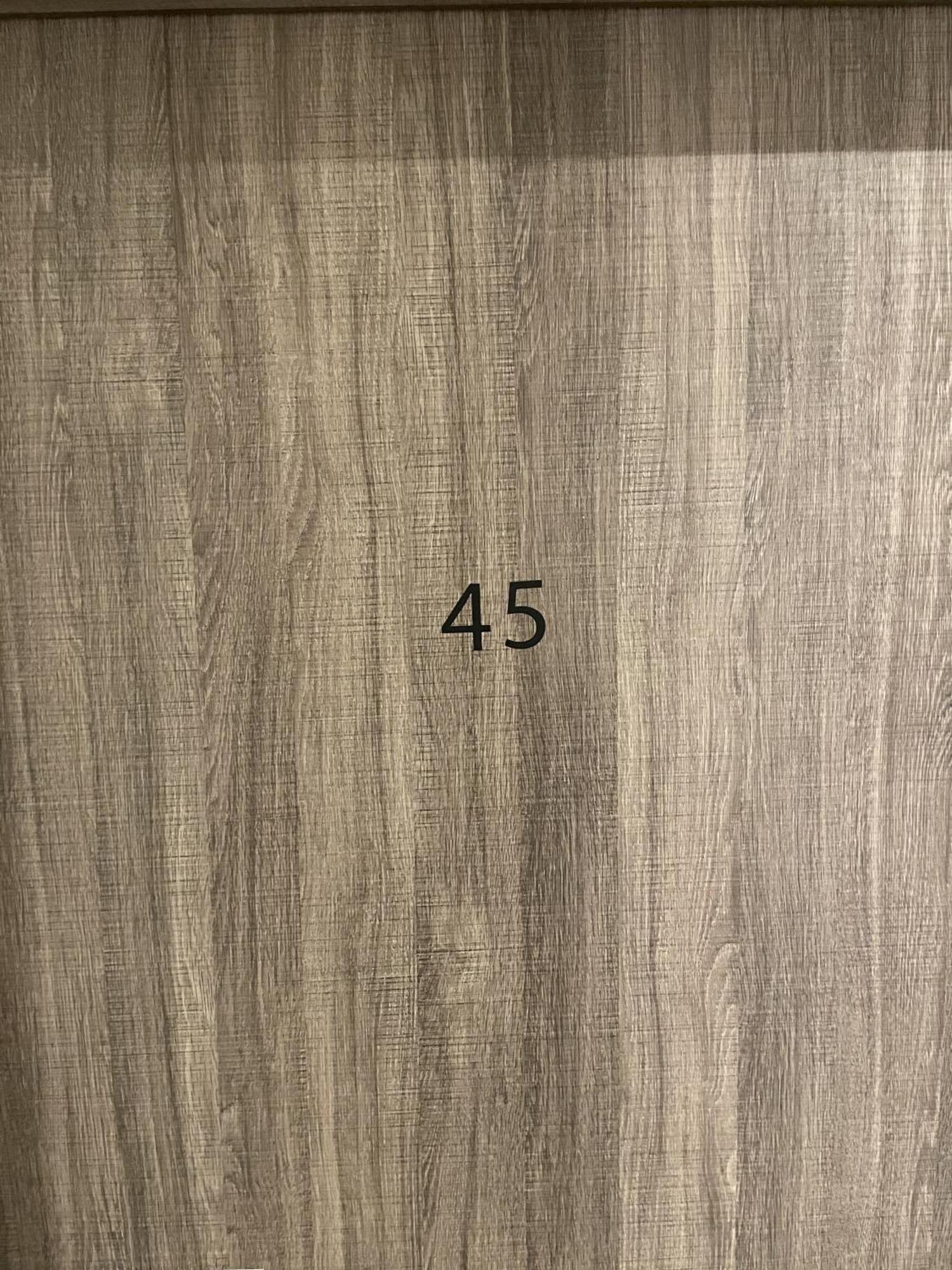 אתונה Liberal Mini Rooms & Suites מראה חיצוני תמונה