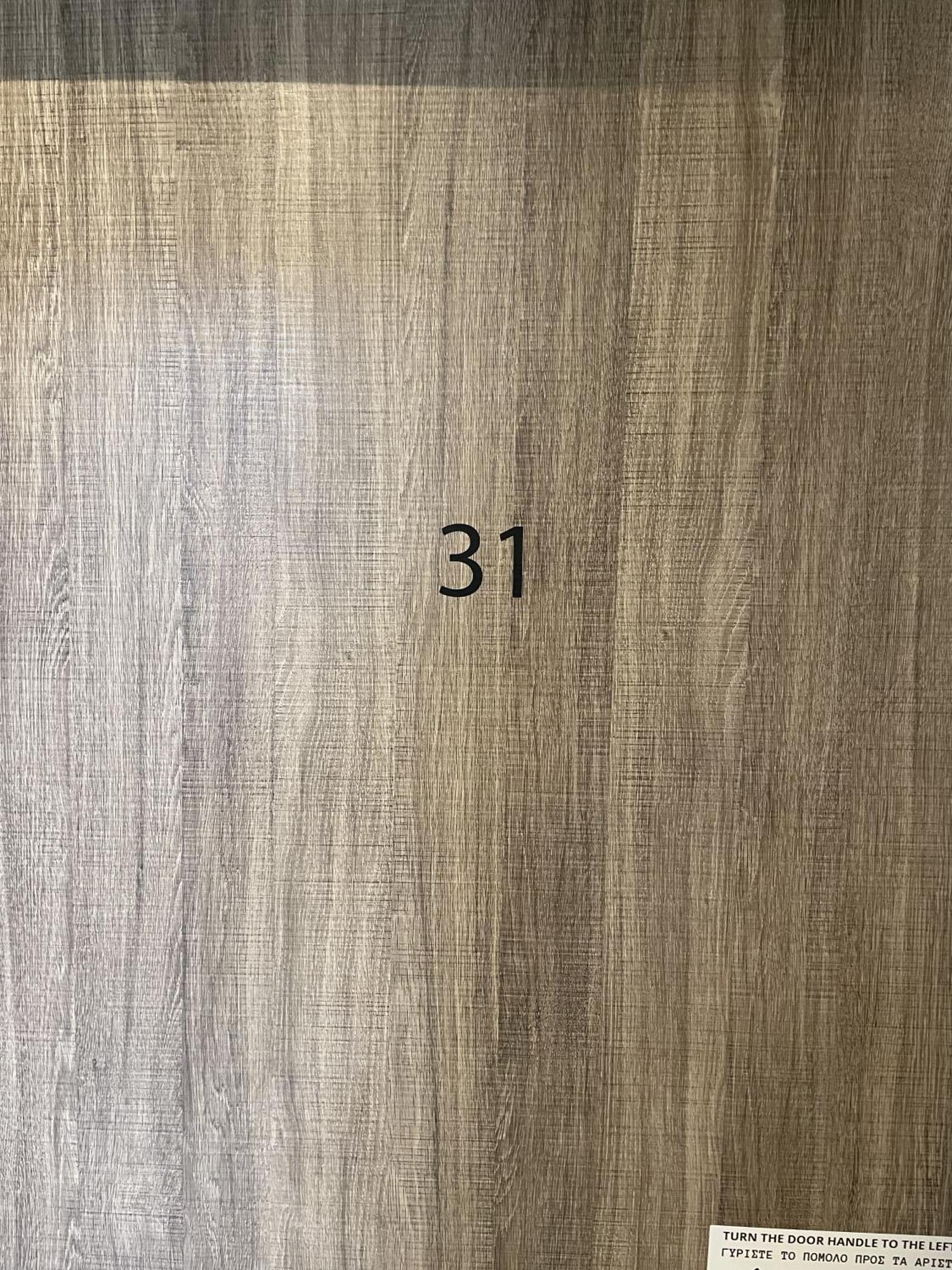 אתונה Liberal Mini Rooms & Suites מראה חיצוני תמונה