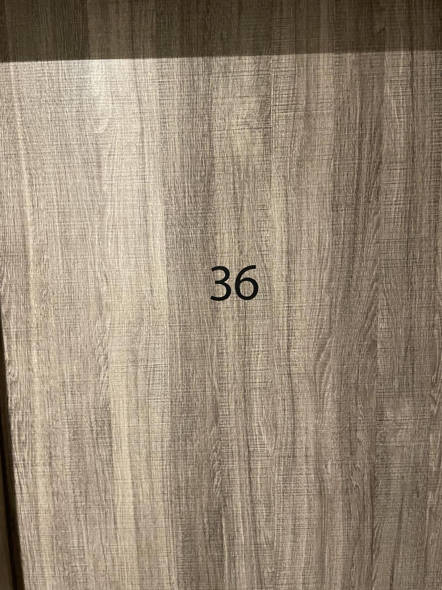 אתונה Liberal Mini Rooms & Suites מראה חיצוני תמונה